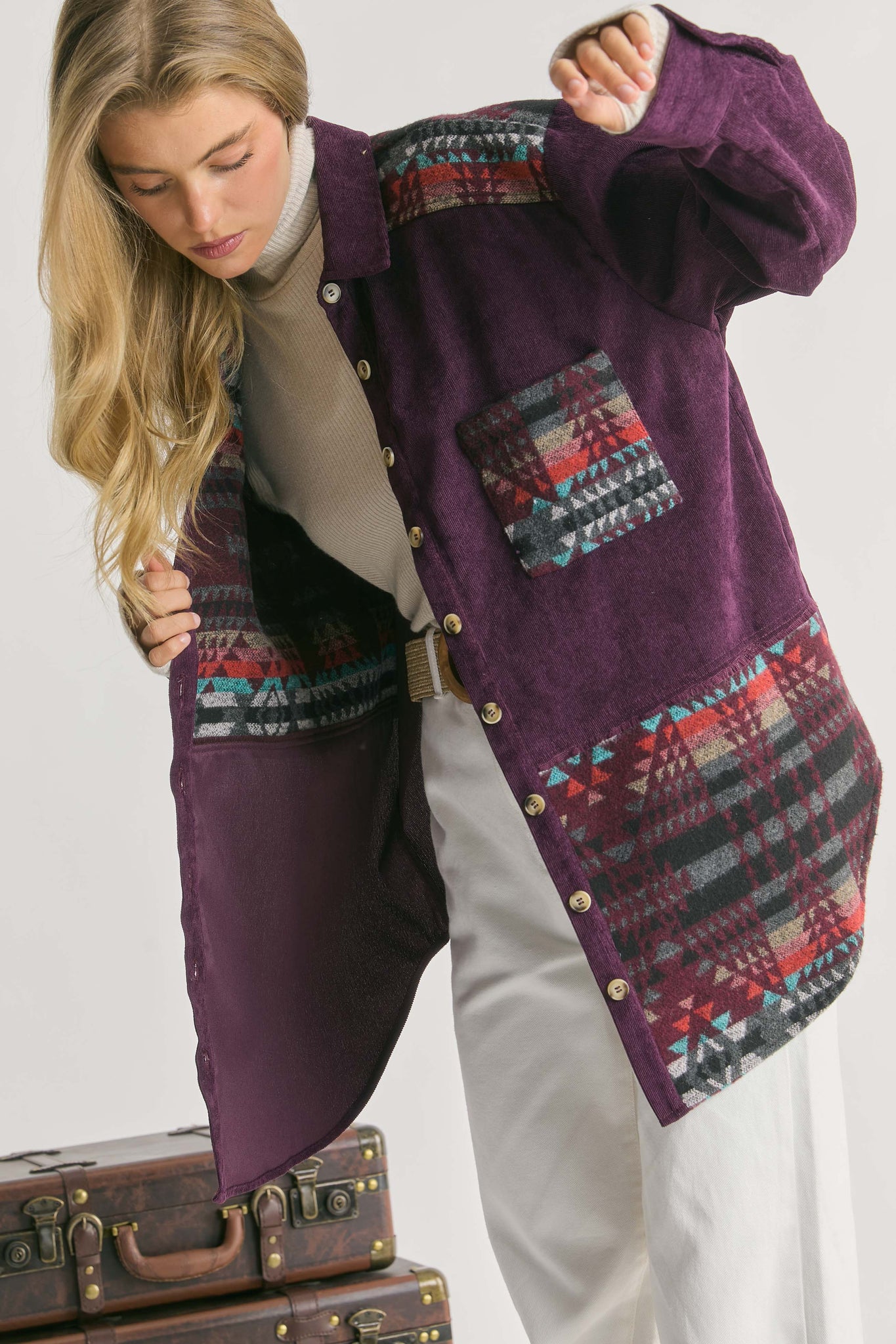 GEO JACQUARD WEAVING CONTRAST BUTTON FRONT SHIRT
