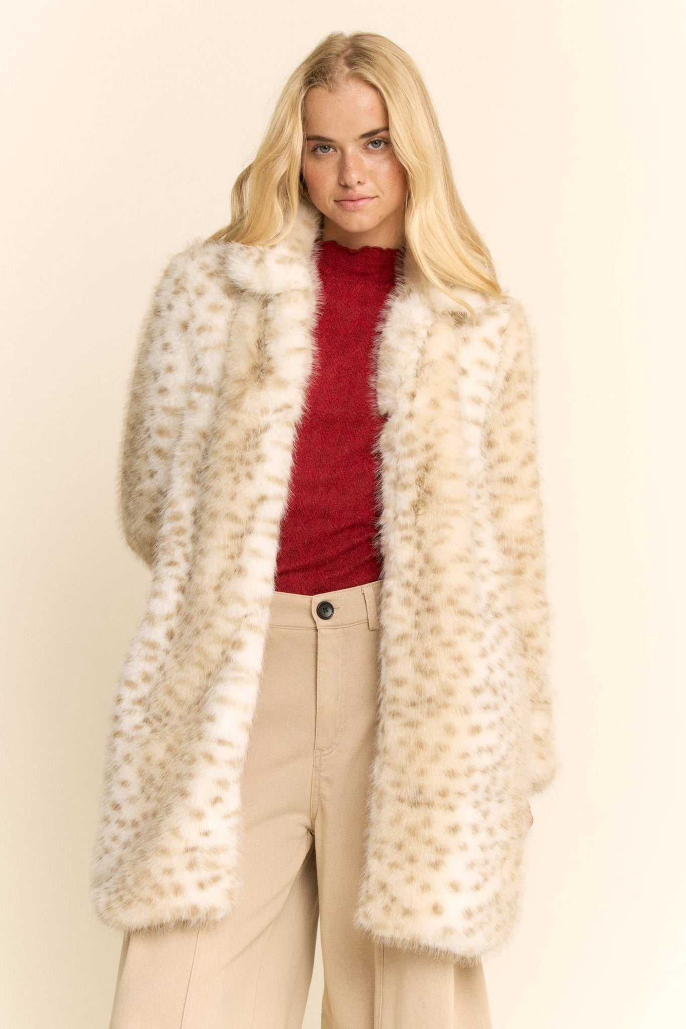 TRICOLOR FAUX FUR COAT: LEOPARD/TAUPE