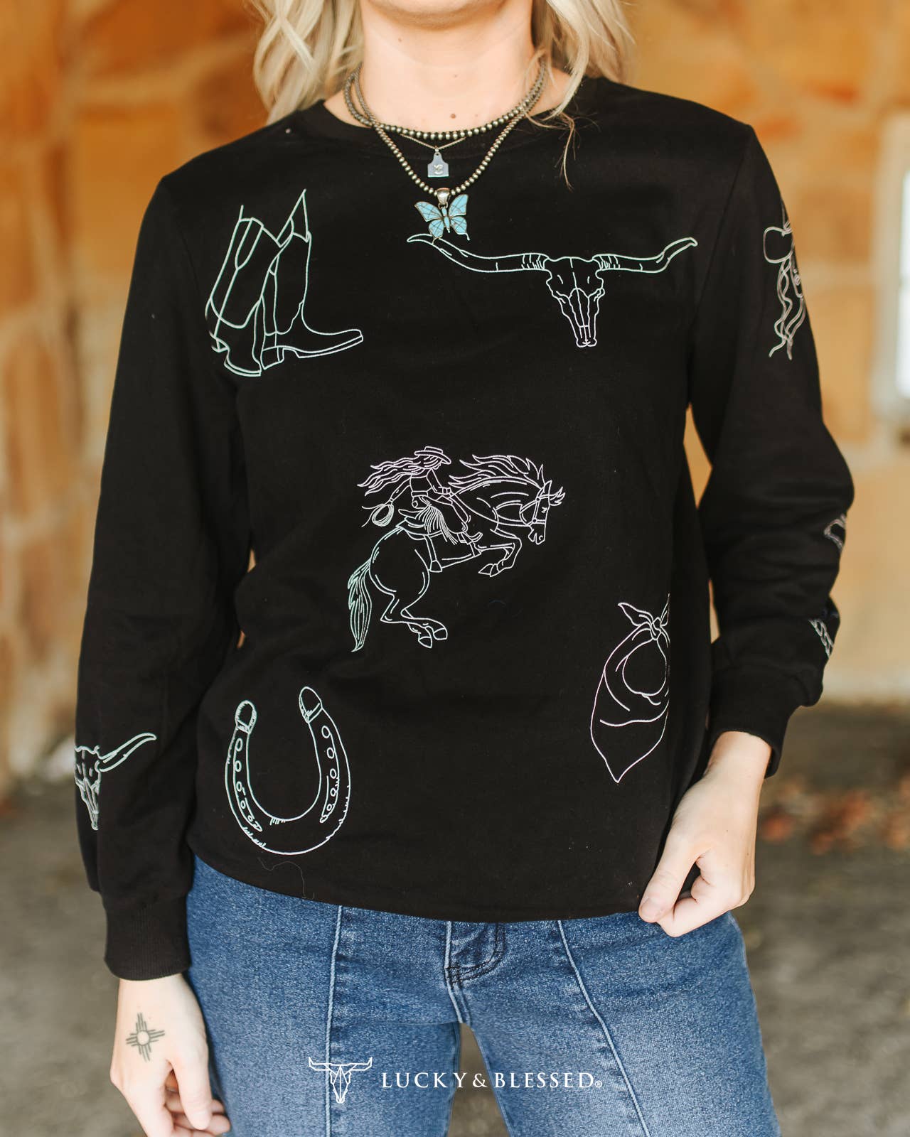 Black Western Printed Round Neck Pull Over Sweater: