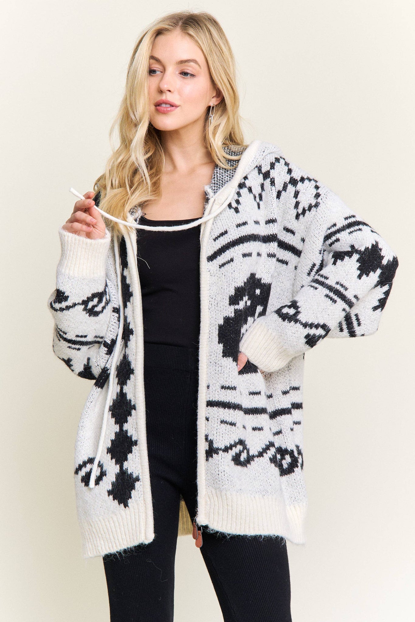 CESW4139-ZIP-UP AZTEC HOODED KNIT CARDIGAN:ONESIZE
