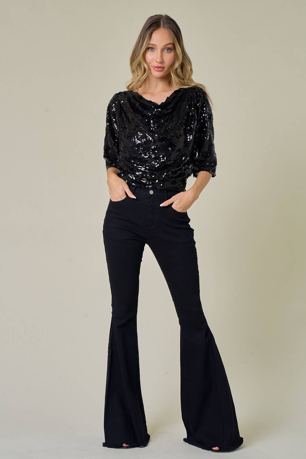 SIT3583A BLACK DROP SHOULDER HOLIDAY SEQUIN TOP