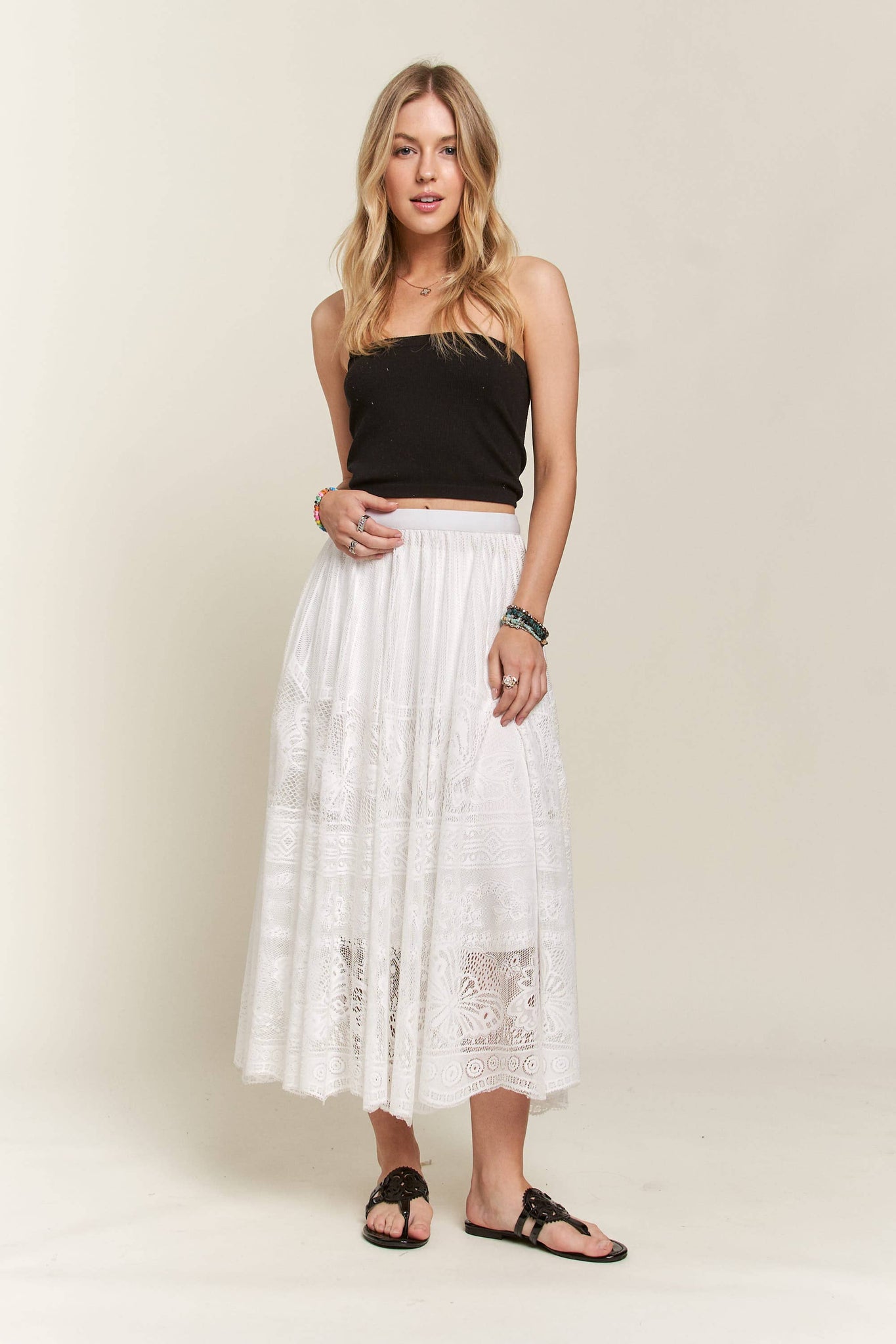 CES3624 - ELASTIC WAIST RAW HEM LACE MAXI SKIRT: WHITE