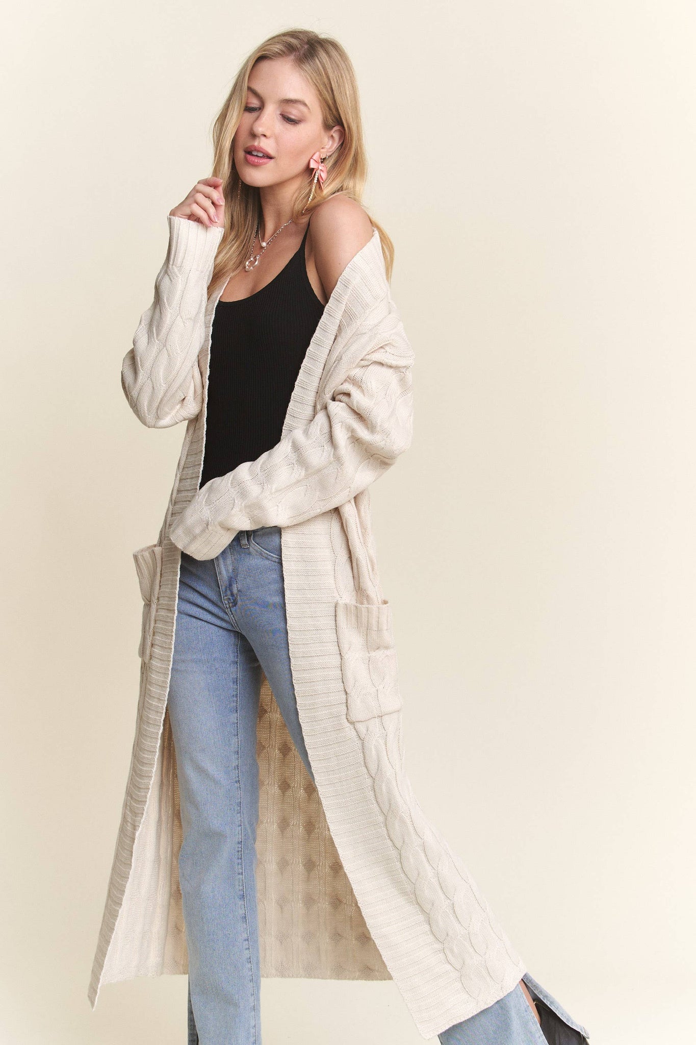 CESW3774 - CABLE KNIT SWEATER CARDIGAN WITH POCKET: NATURAL