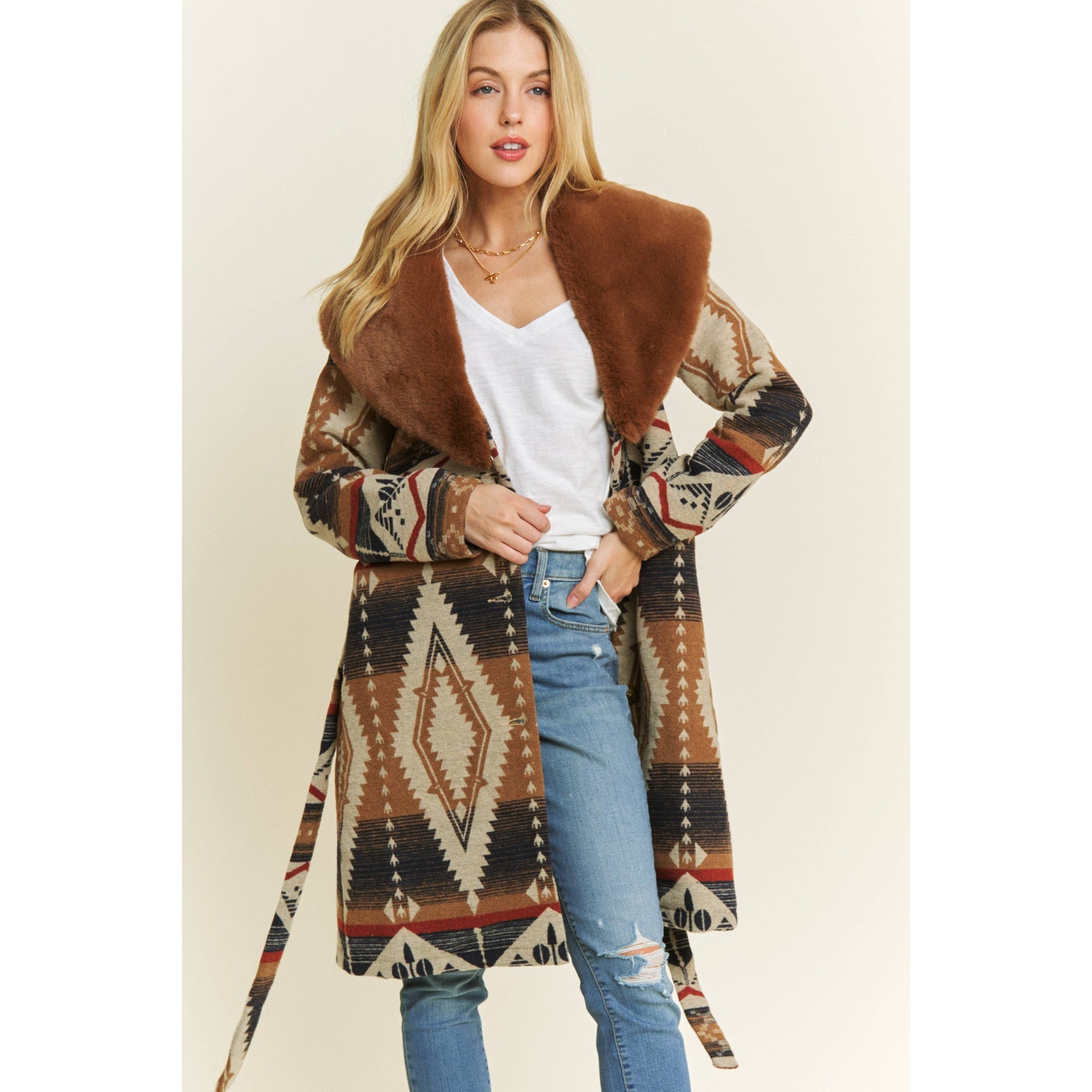 AZTEC JACKET SHACKET WITH CONTRAST FUR SHOWL COLLAR: Navy