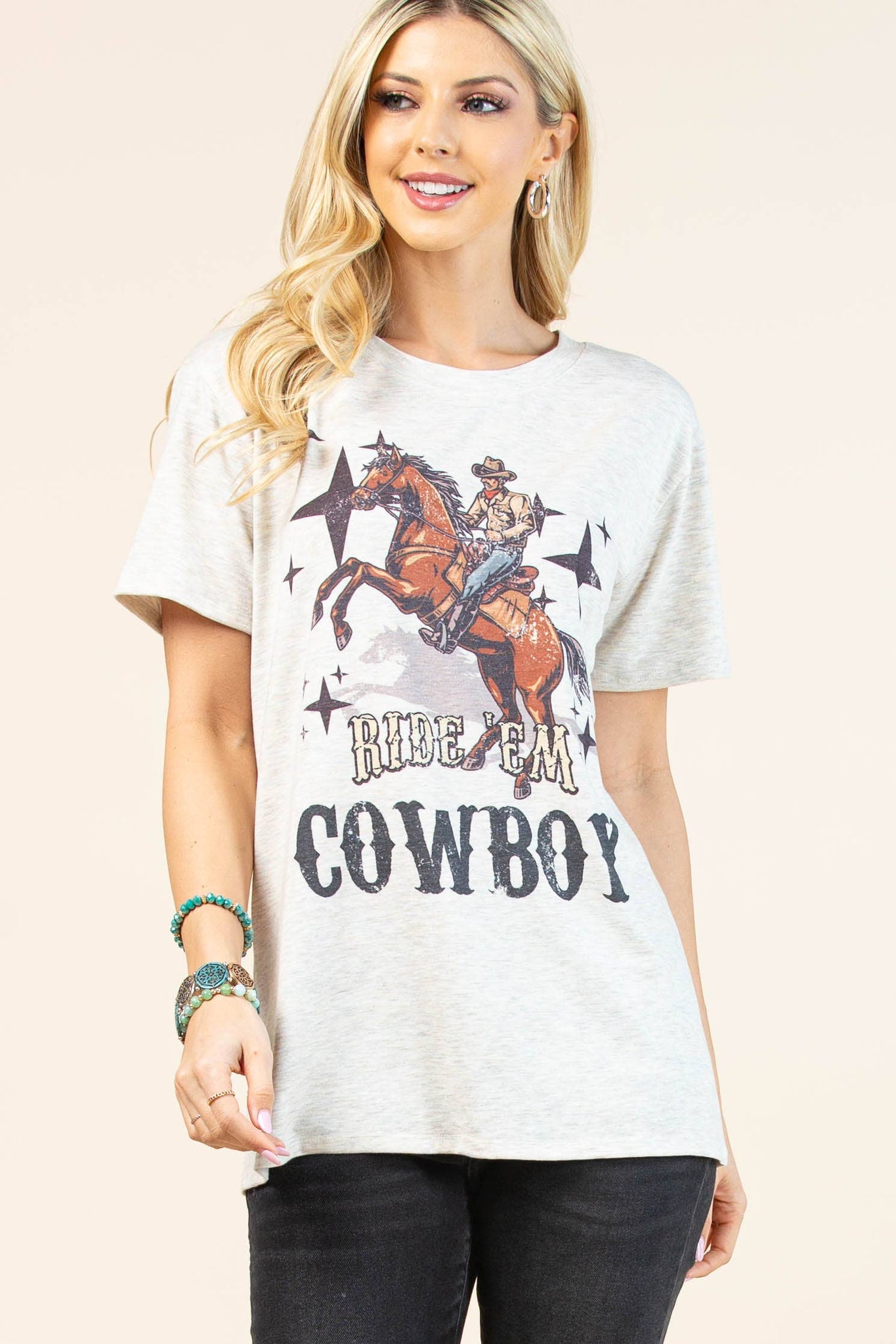 AV1205-PAMELA RIDE'EM COWBOY GRAPHIC T-SHIRT : Oatmeal/Multi / Contemporary