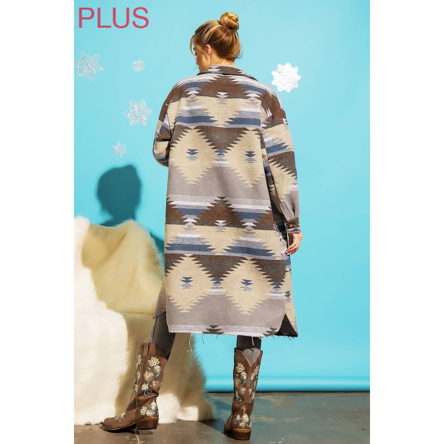 PLUS LONG TRIBAL AZTEC BUTTON DOWN SHIRT JACKET SHACKET: Taupe / Blue