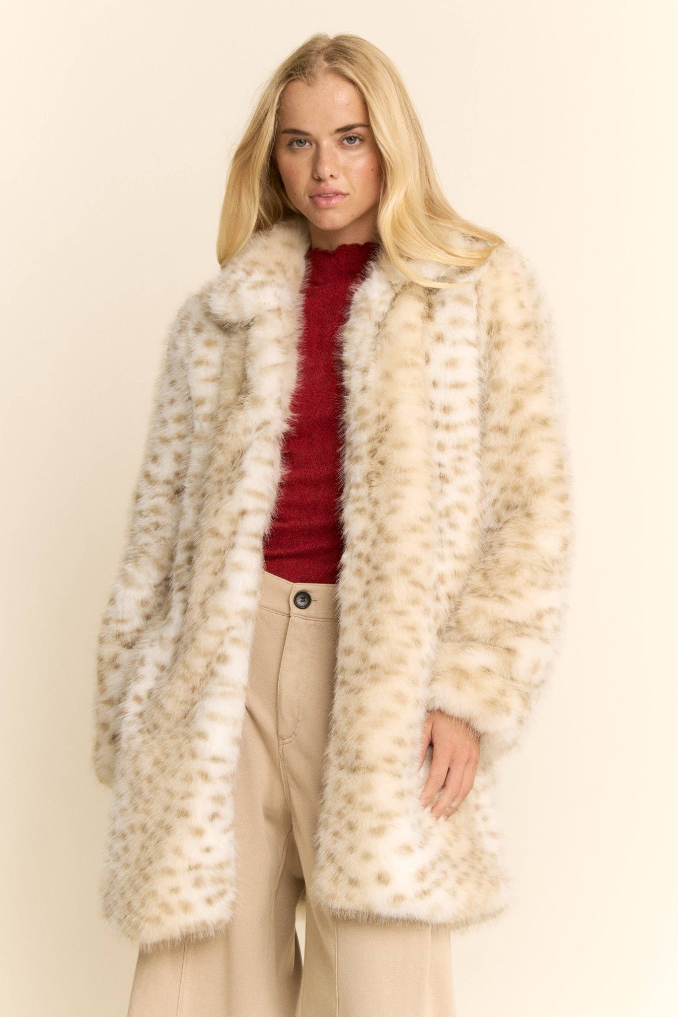 TRICOLOR FAUX FUR COAT: LEOPARD/TAUPE