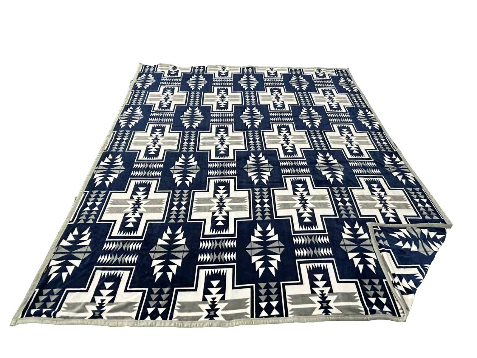 Queen Size 2 Ply Plush Santa Fe Design
