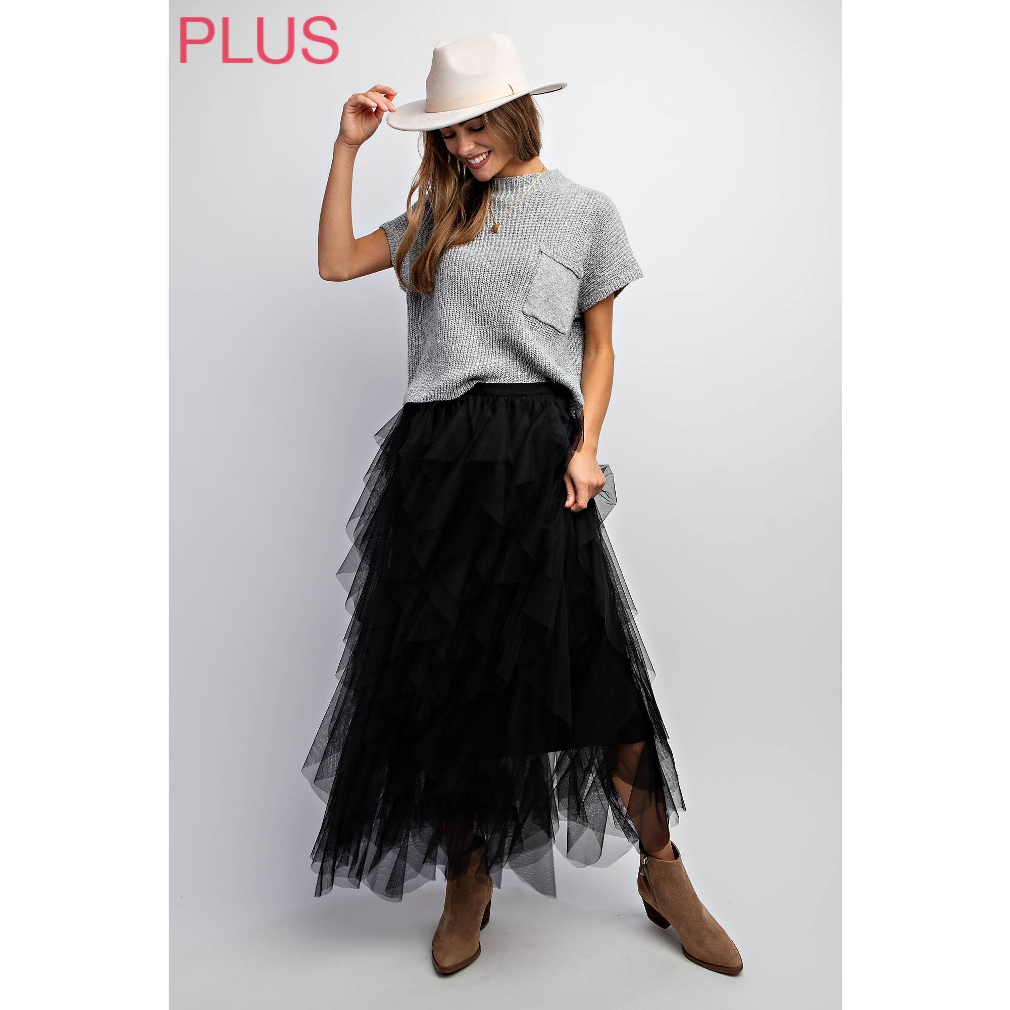 PLUS CASCADING TULLE MESH LAYERED MAX SKIRT: Black