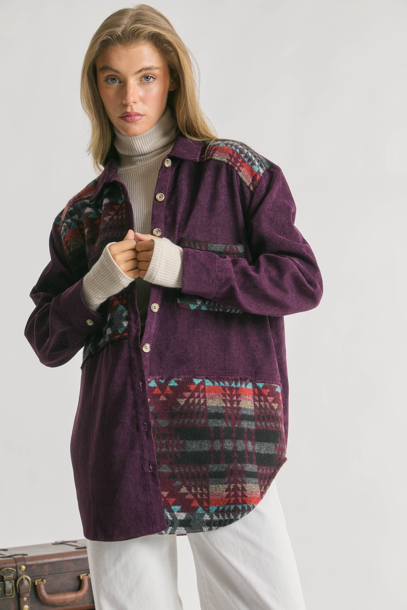 GEO JACQUARD WEAVING CONTRAST BUTTON FRONT SHIRT