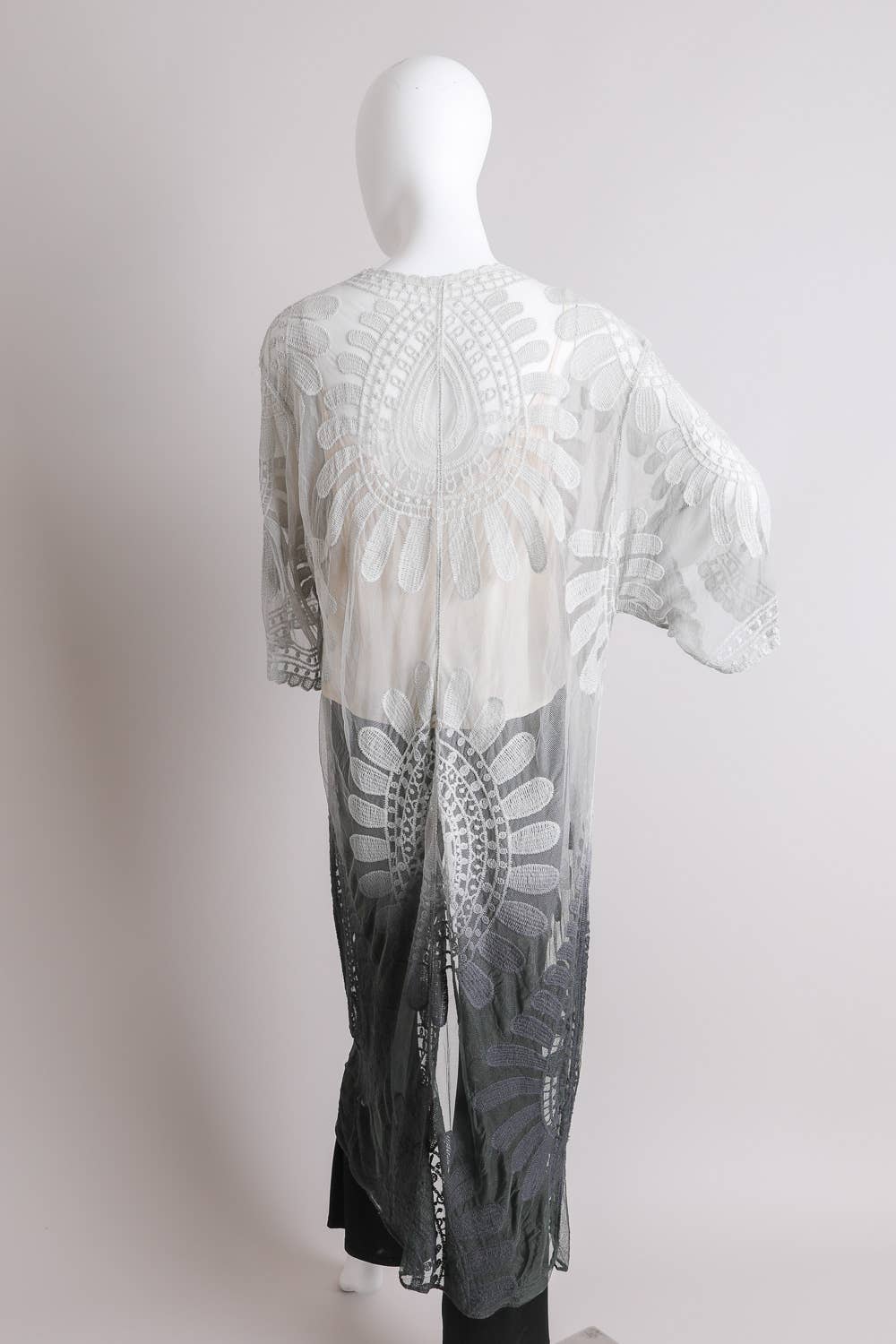☀️ Boho Chic Ombre Lace Kimono ONE SIZE- Perfect Beach Cover-Up