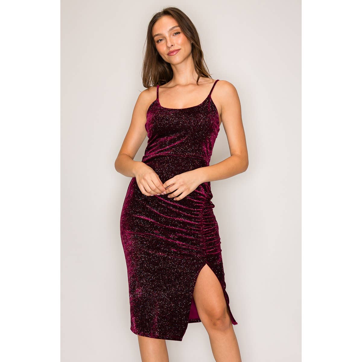 Cami Sleeveless Glitter Velvet Slit Midi Dress: Burgundy