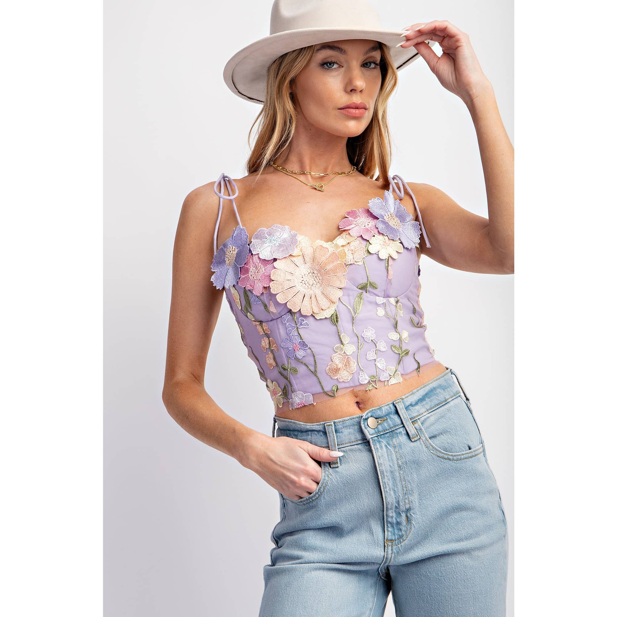 3D FLOWER EMBROIDERY TANK TOP: Lavender