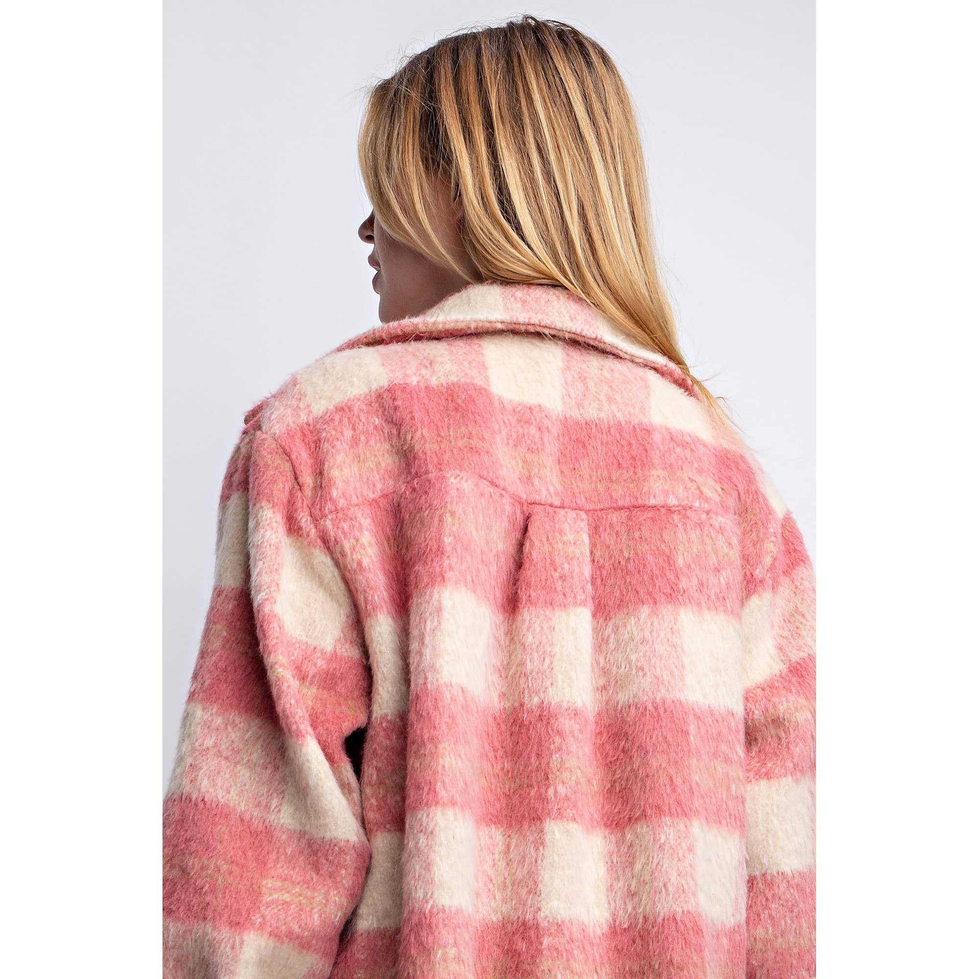 OVERSIZED FLUFFY PLAID JACKET