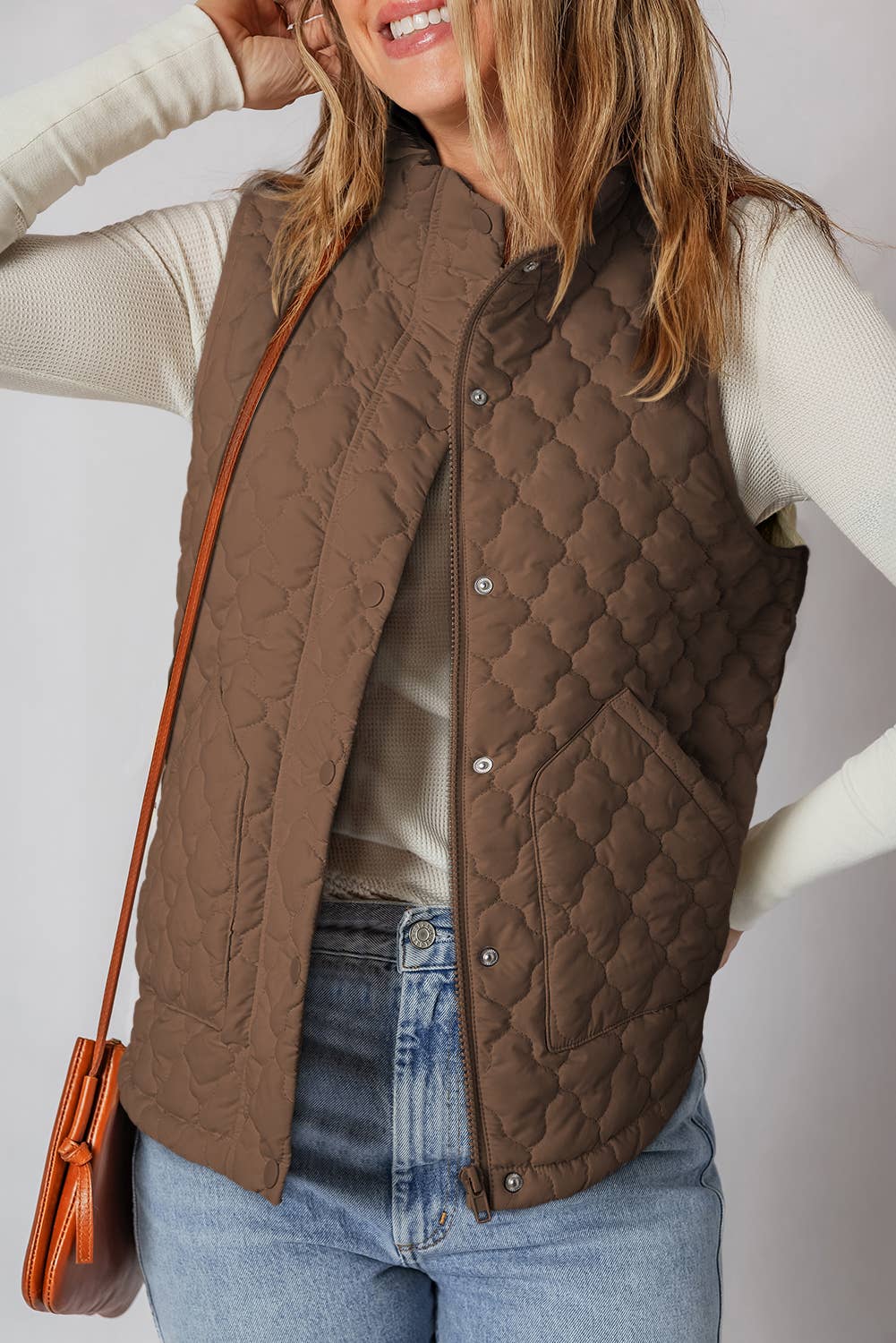 Quilted Botton Down Jacket Vest: Dark Brown
