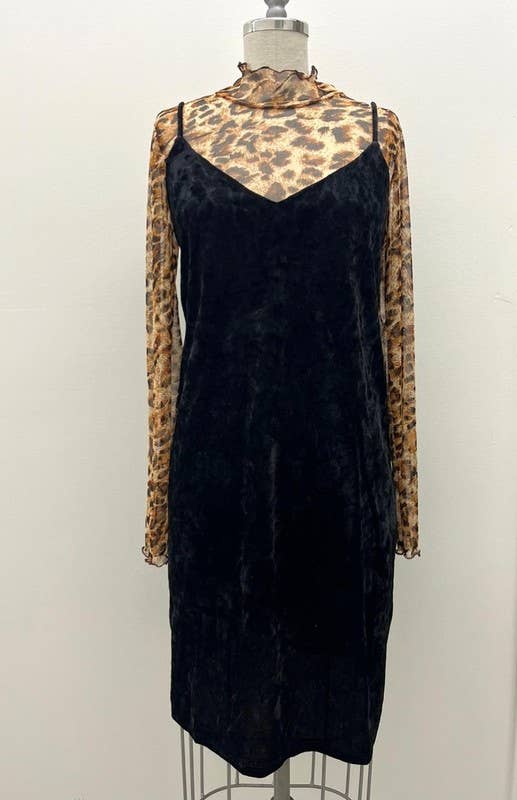 ANIMAL PRINT MESH MOCK NECK TOP: MOCHA BROWN
