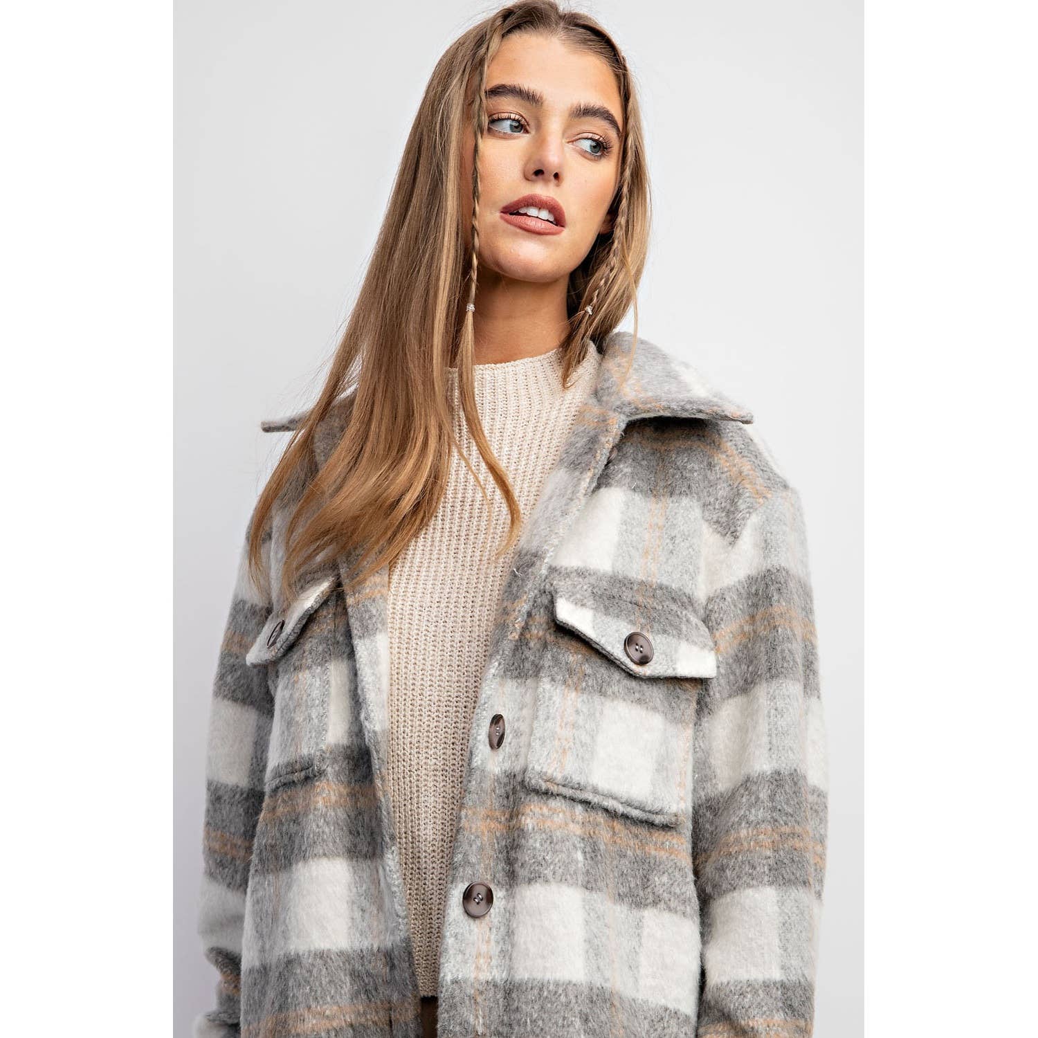 OVERSIZED PINK CHECKERED FLUFFY PLAID JACKET: Grey Mix