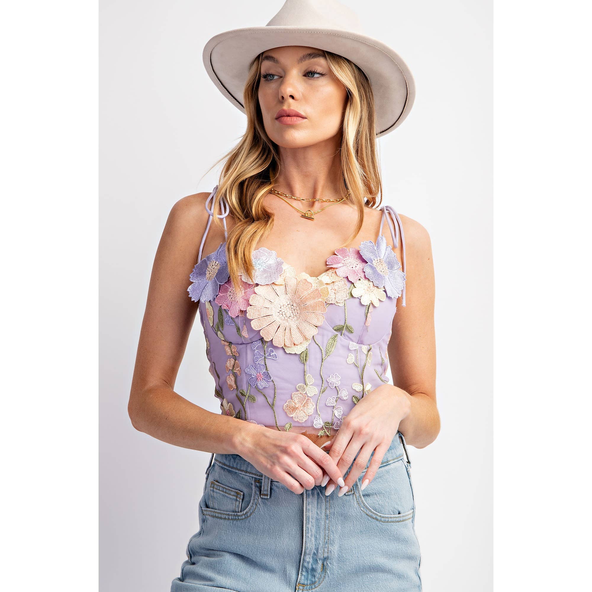 3D FLOWER EMBROIDERY TANK TOP: Lavender