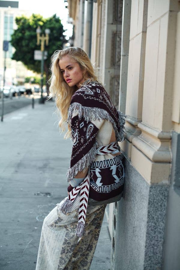 Fringe Trim Jacquard Knit Belted Cardigan: BLUE BROWN