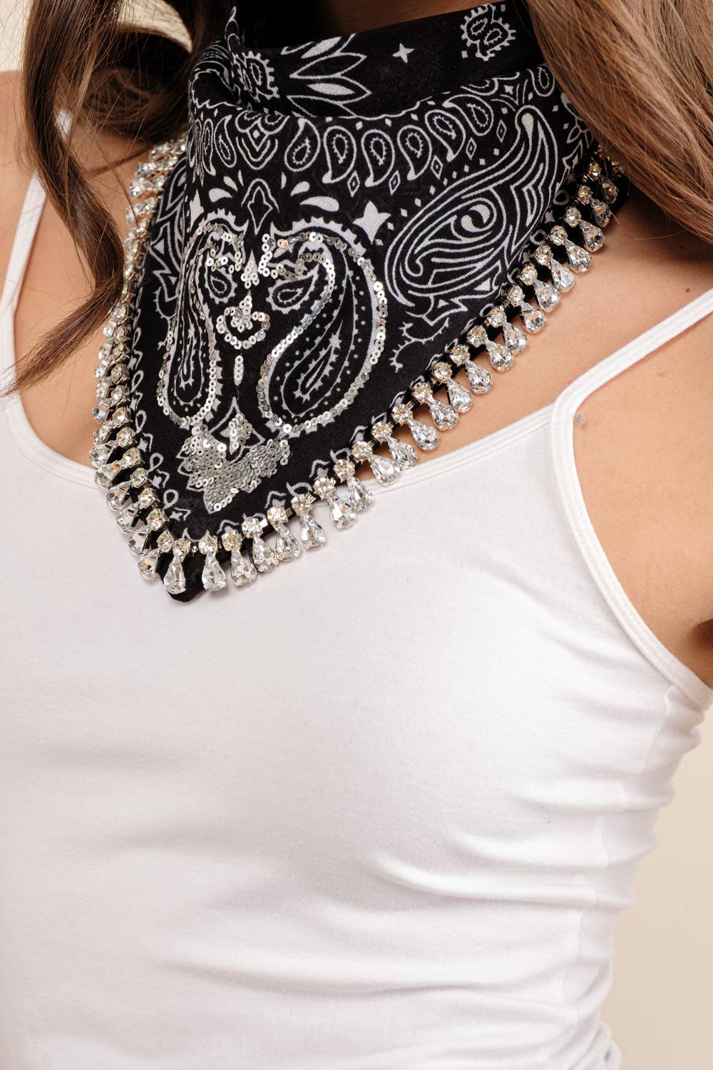 3A0004 - Cotton Bandanna Studded Handkerchief: BLACK / FREE