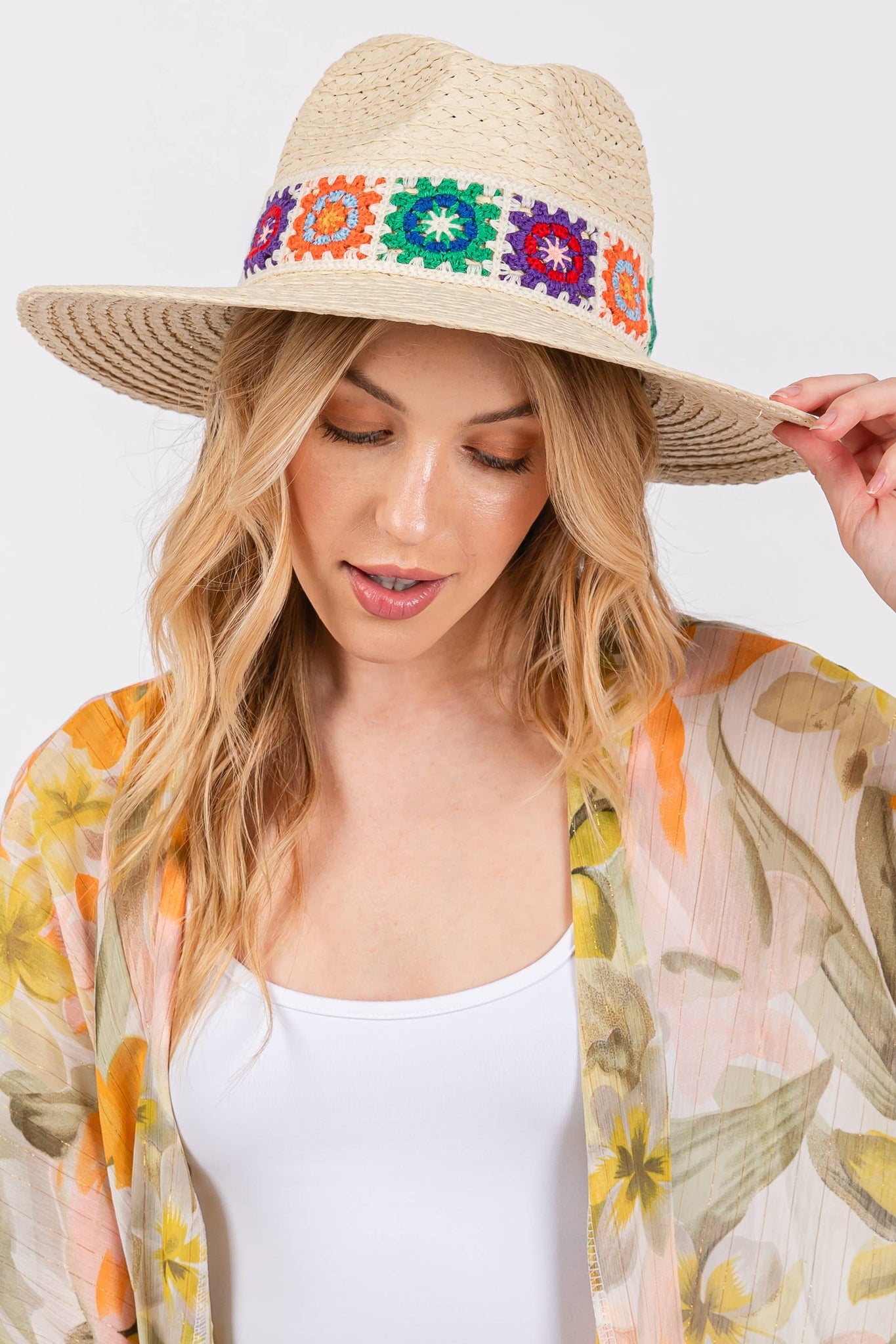 Floral Crochet Band Straw Hat: BE