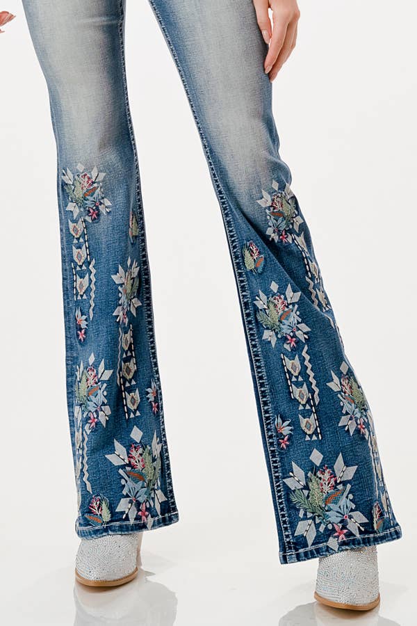 Floral Embroidery High-Waist Flare 32" | HL-61840: