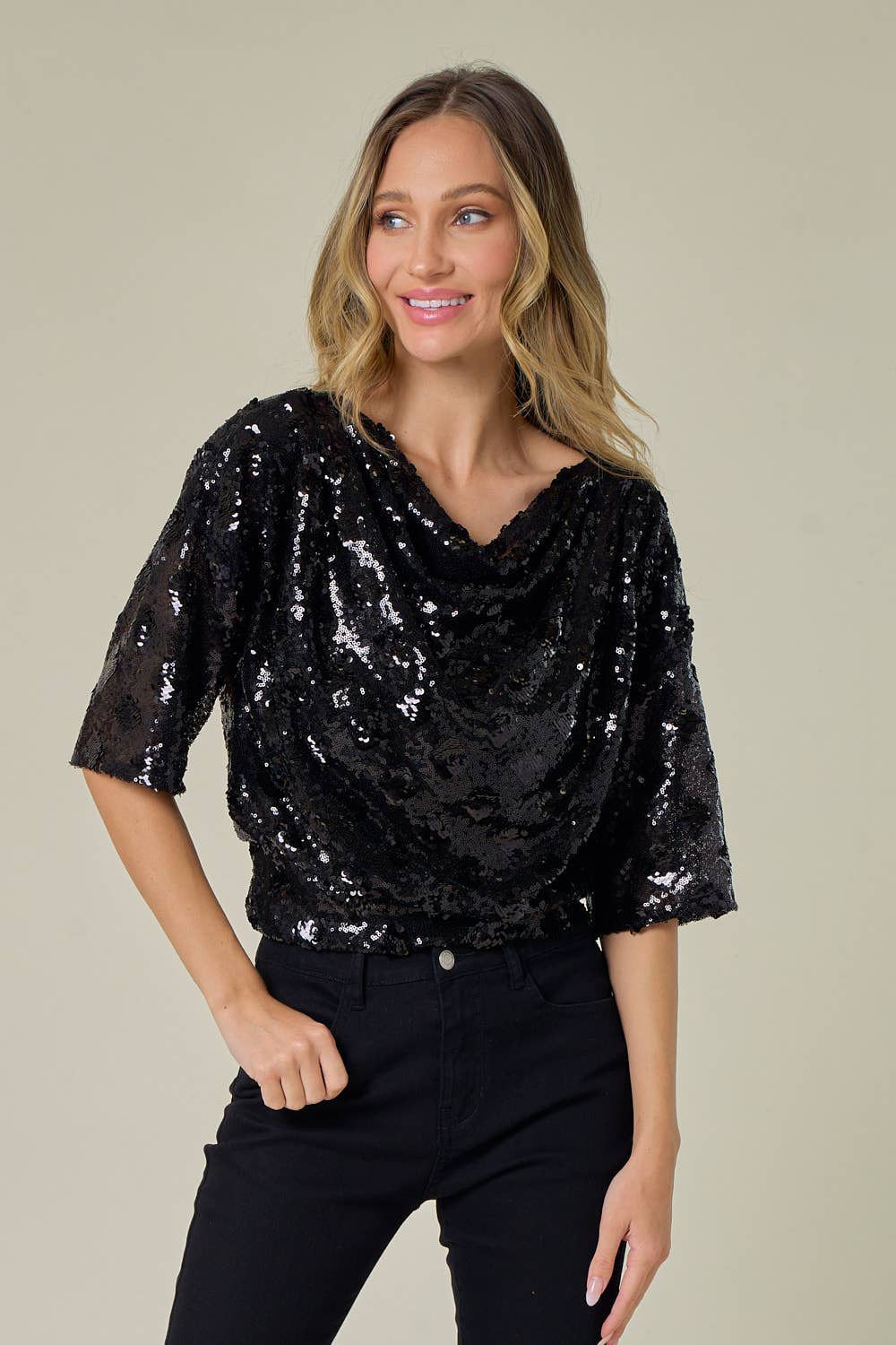 SIT3583A BLACK DROP SHOULDER HOLIDAY SEQUIN TOP