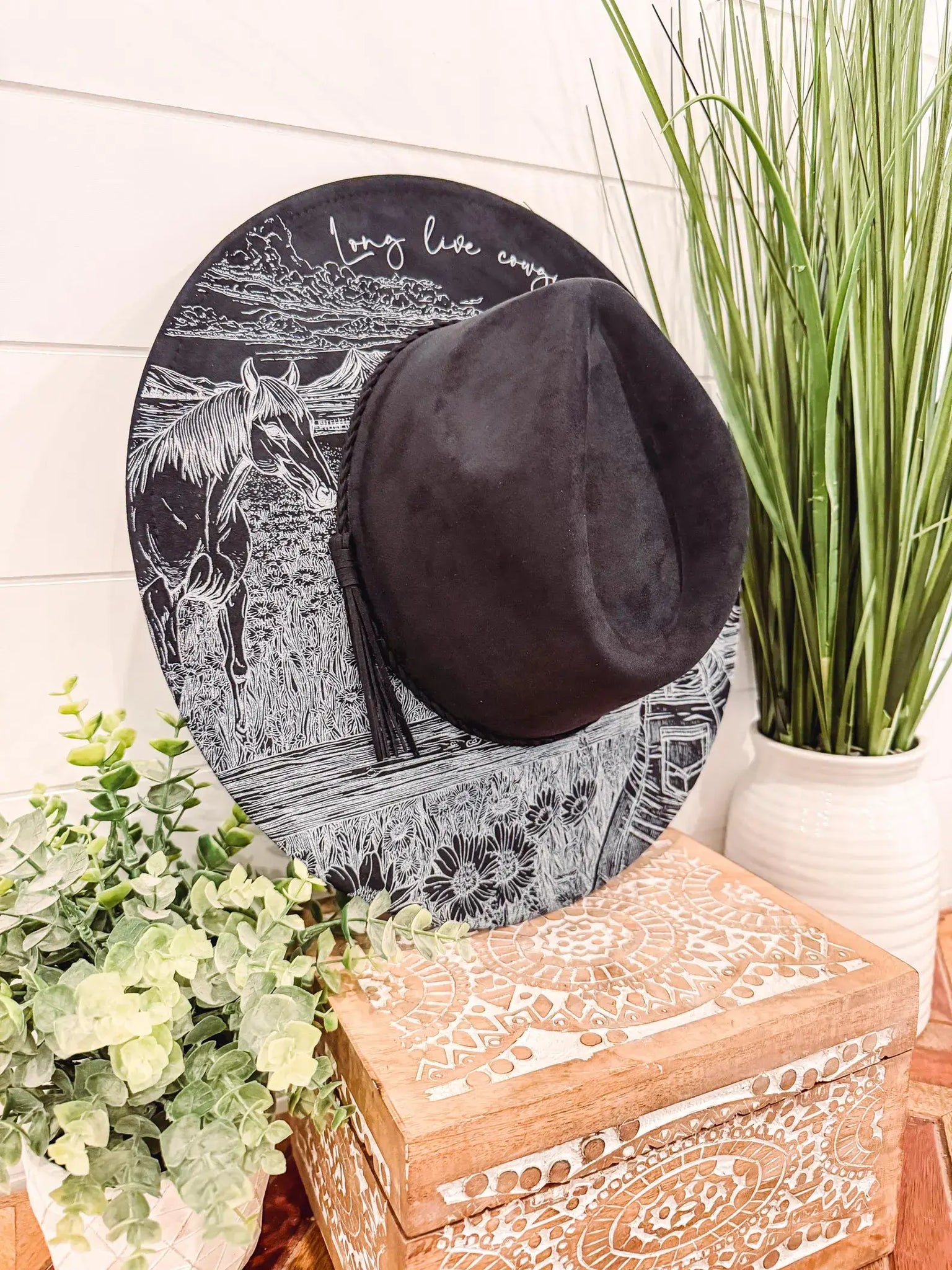 Floral Print Hat: Black