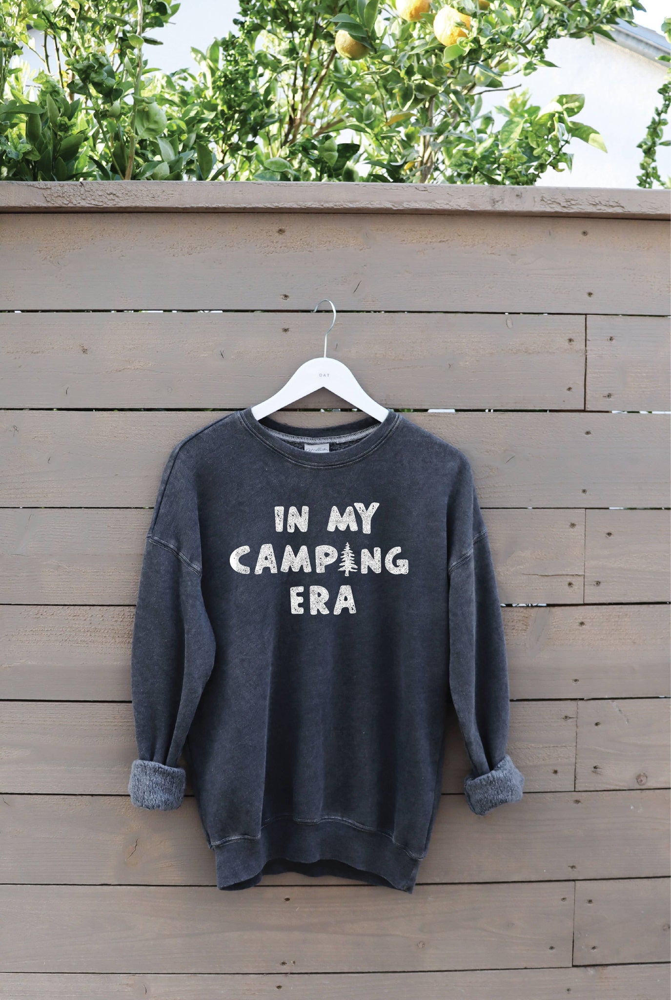 IN MY CAMPING ERA Mineral Graphic Sweatshirt: VINTAGE BLACK