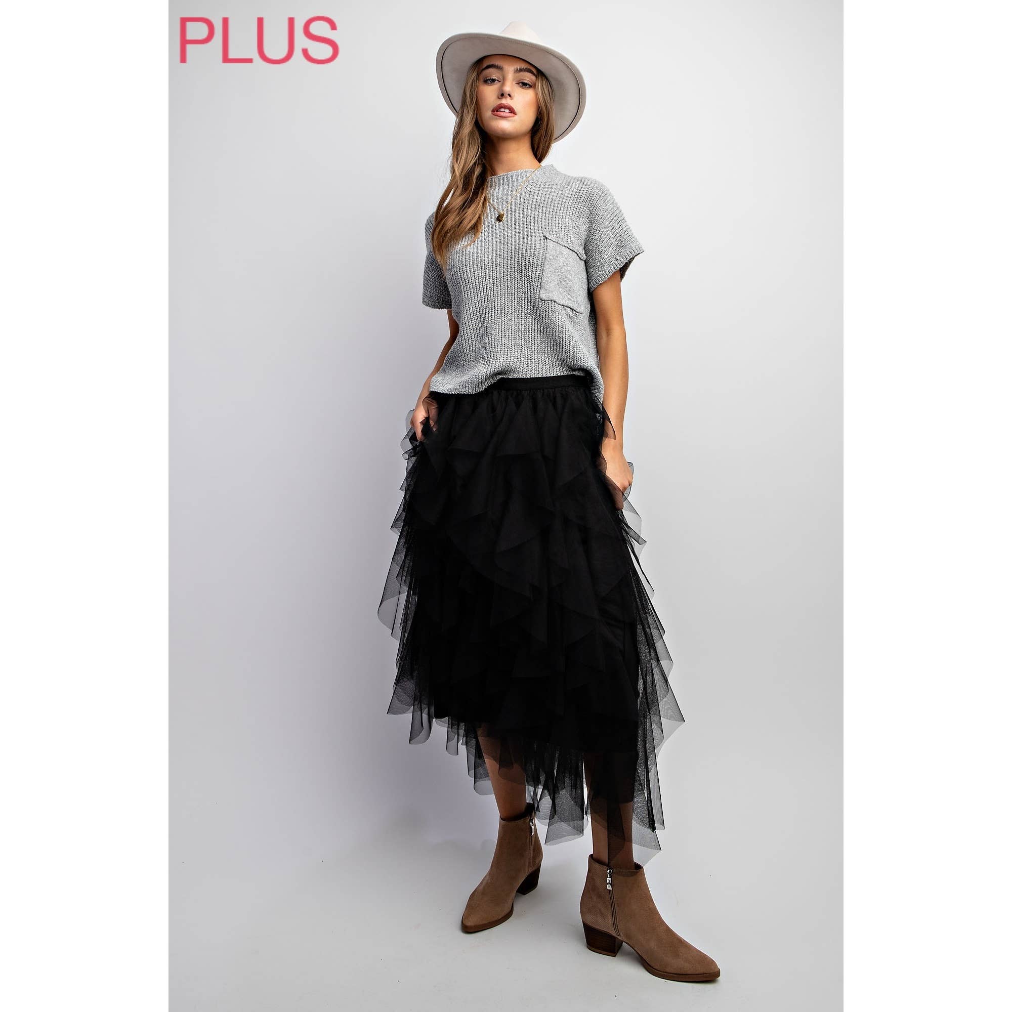 PLUS CASCADING TULLE MESH LAYERED MAX SKIRT: Black