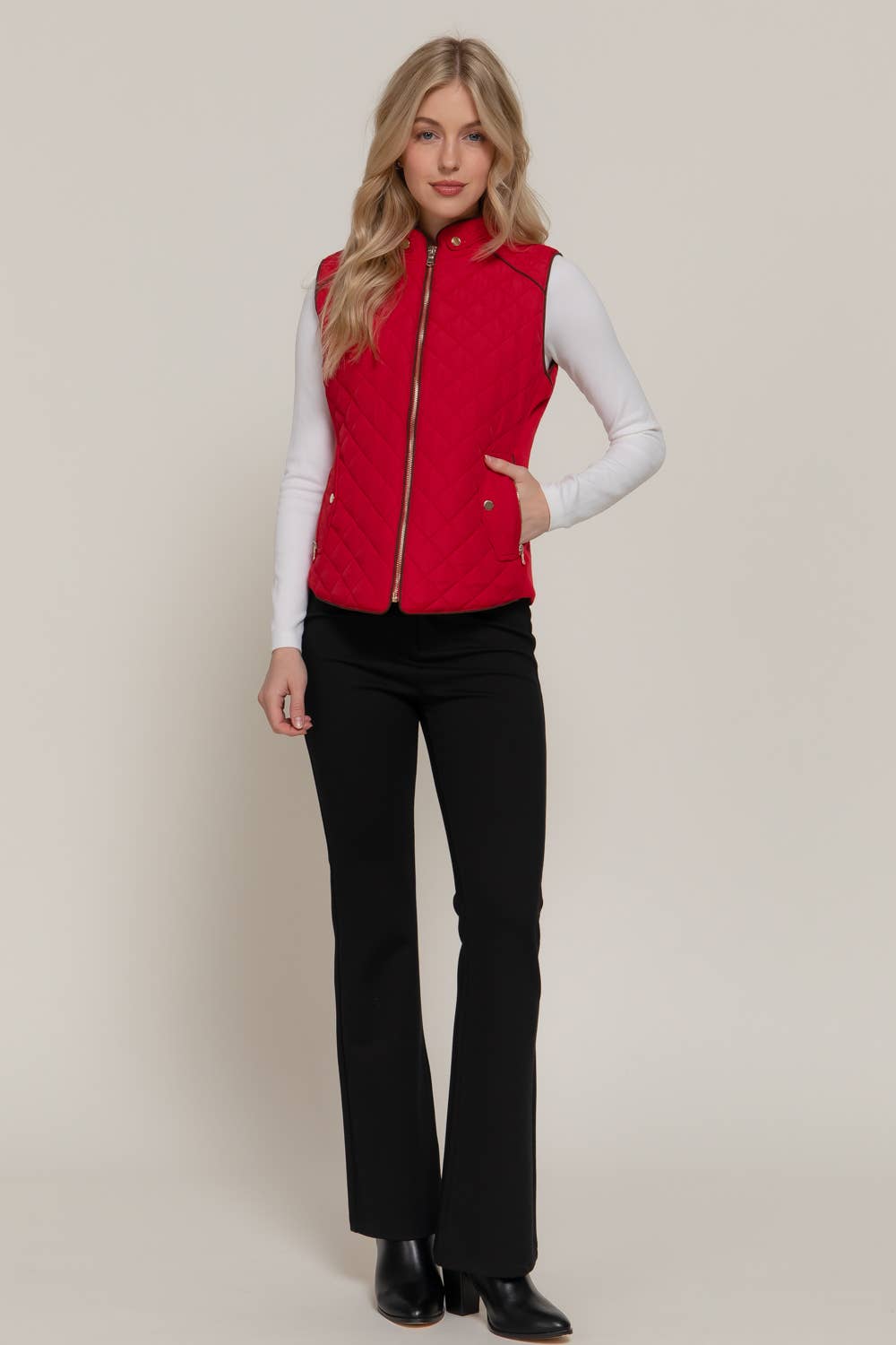 Suede Piping Detail Rib Quilted Padding Vest: 1