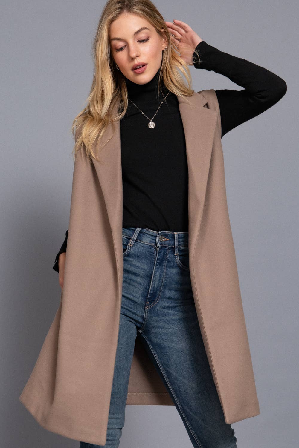 Sleeveless Notched Collar Soft Open Vest: