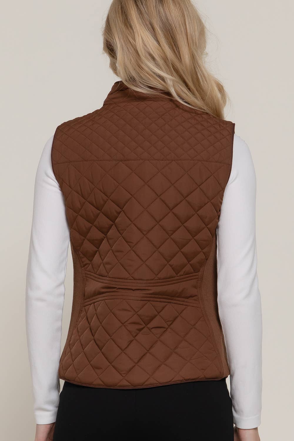 Suede Piping Detail Rib Quilted Padding Vest: 1