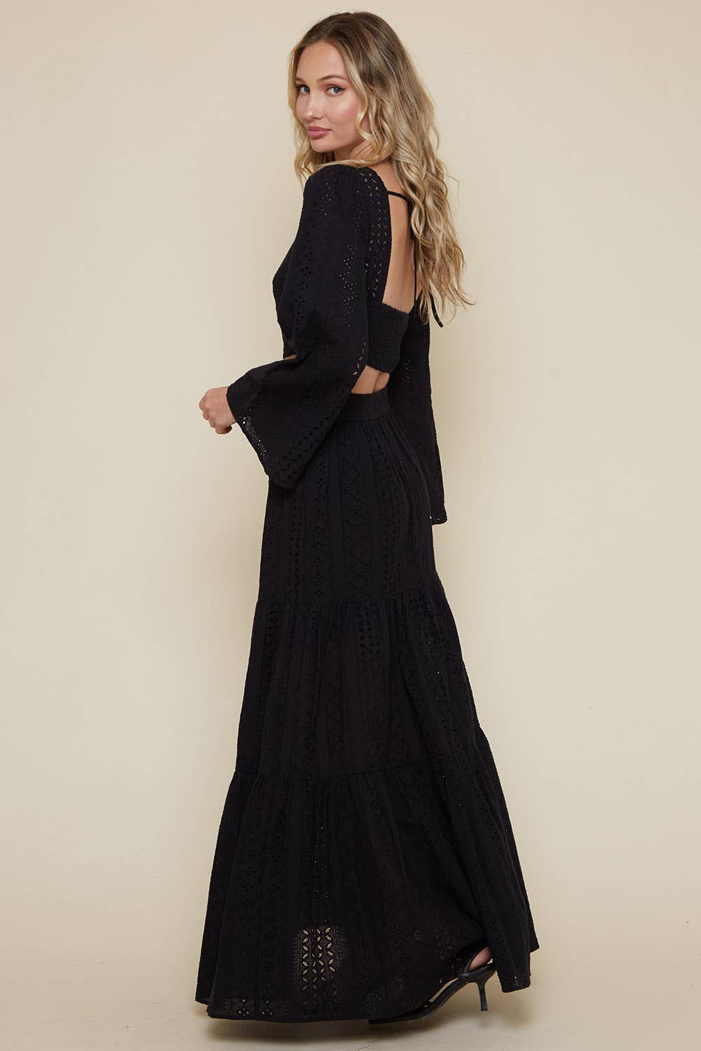 SIS1140A BLACK