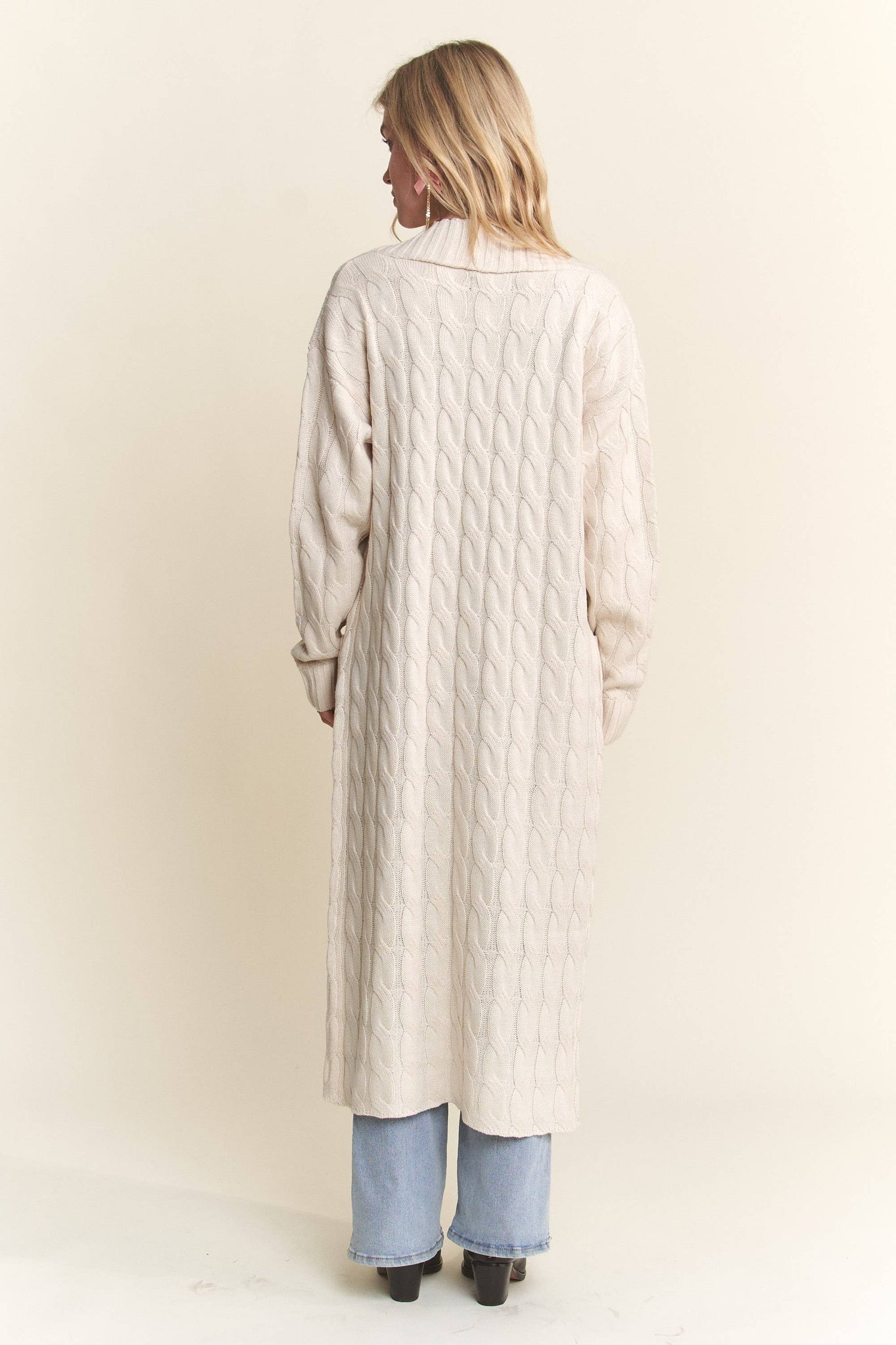 CESW3774 - CABLE KNIT SWEATER CARDIGAN WITH POCKET: NATURAL