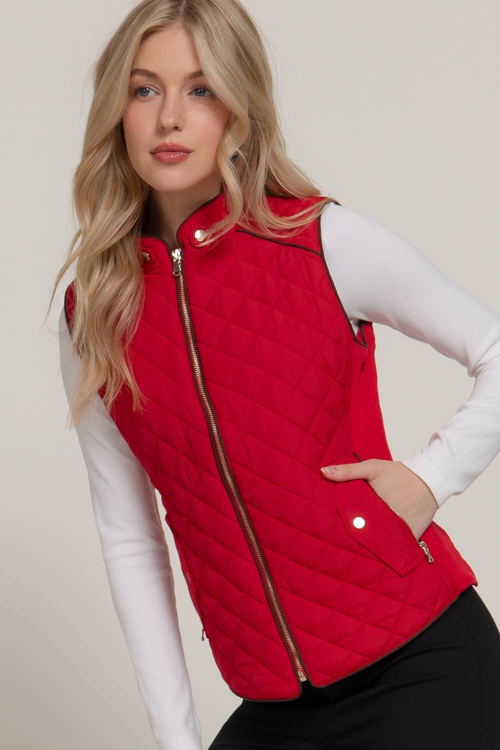 Suede Piping Detail Rib Quilted Padding Vest: 1
