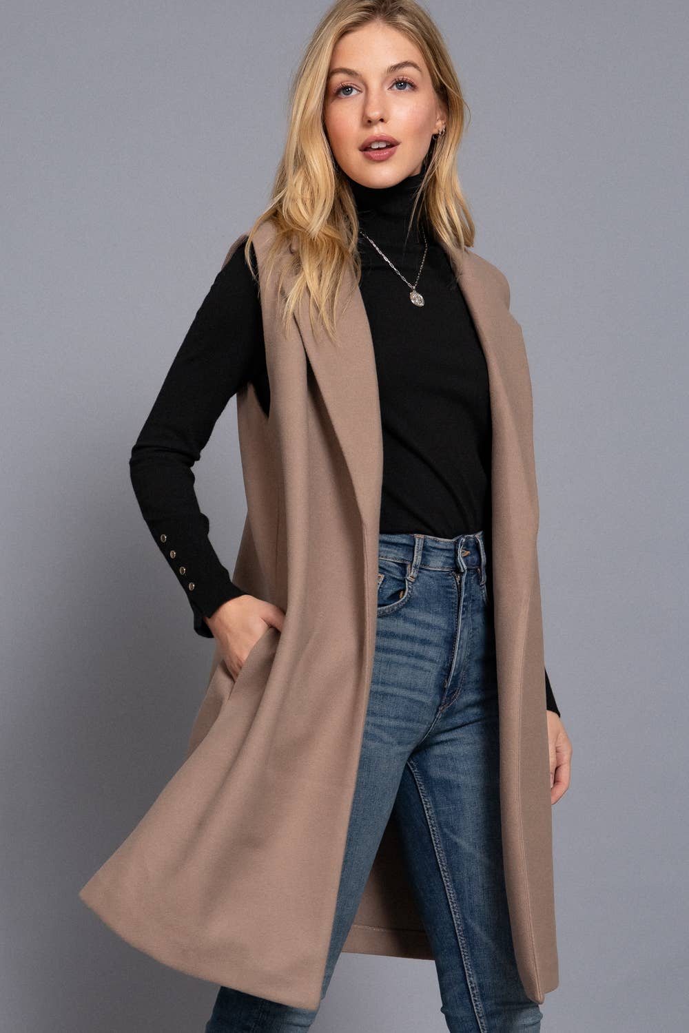 Sleeveless Notched Collar Soft Open Vest: