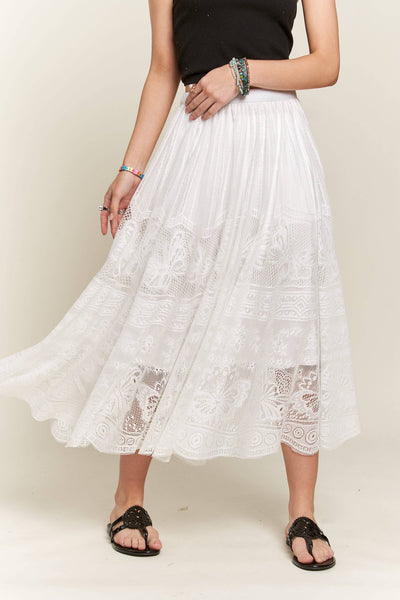 CES3624 - ELASTIC WAIST RAW HEM LACE MAXI SKIRT: WHITE