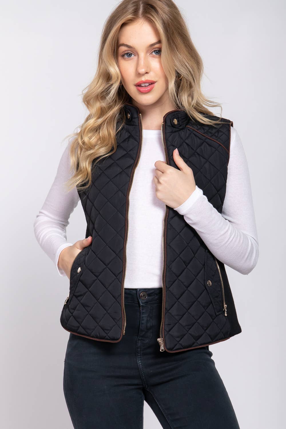 Suede Piping Detail Rib Quilted Padding Vest: BLK-black