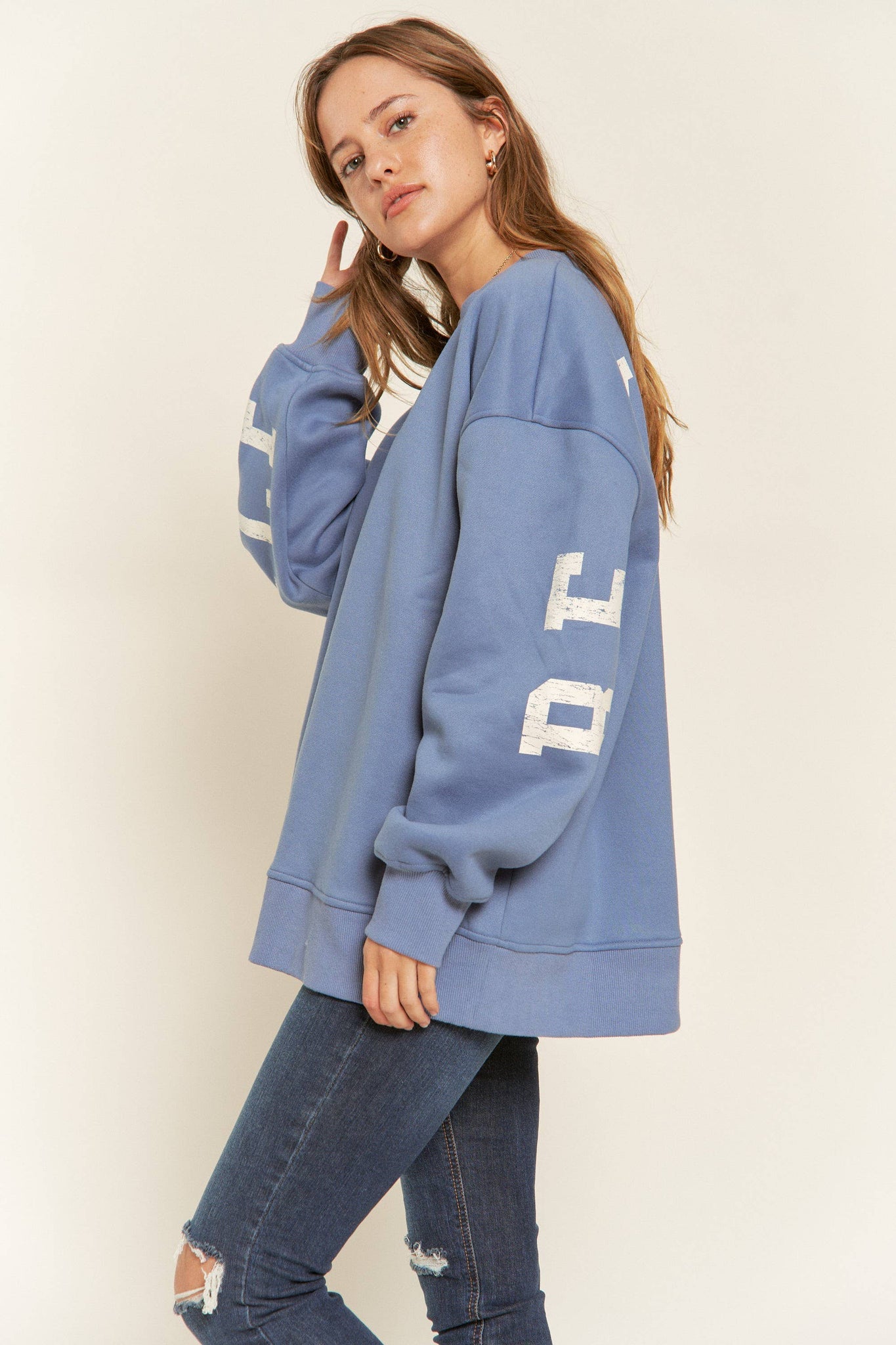 BE YOUR SELF SWEATSHIRT - JJT6144: WASHED BLUE