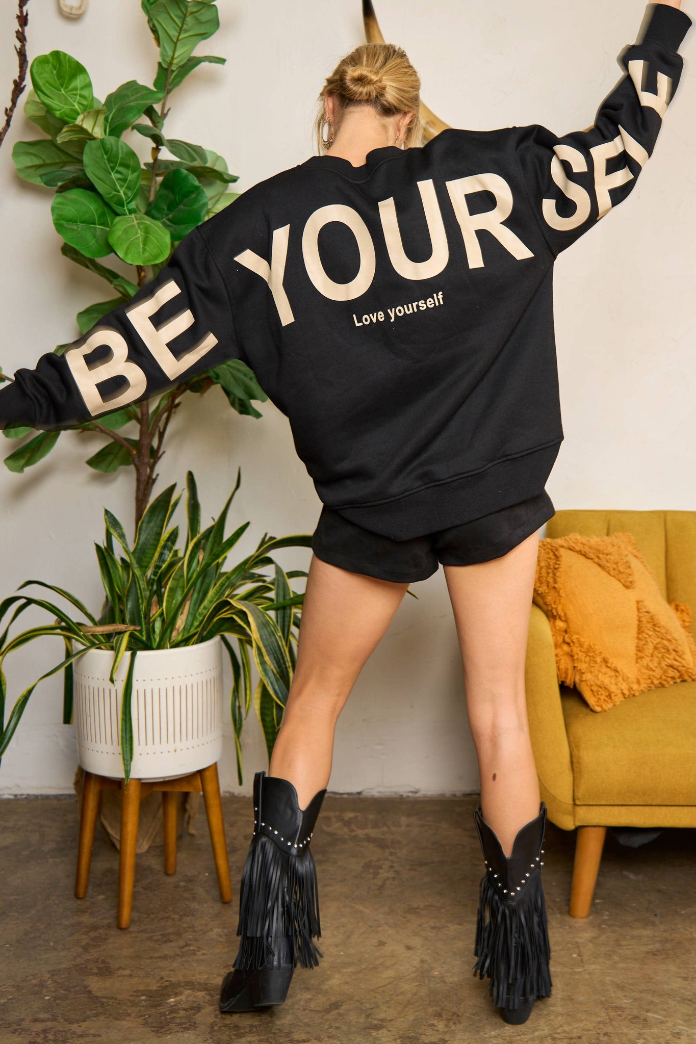 Be Yourself Love Yourself Printed Oversized Sweatshirt: BLACK