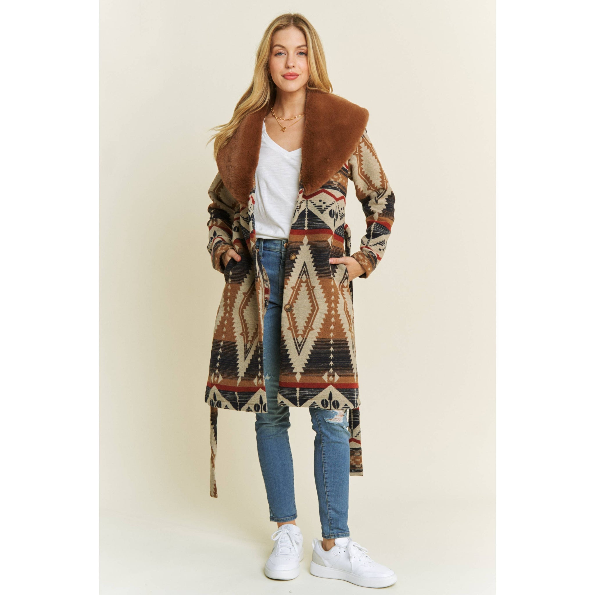 AZTEC JACKET SHACKET WITH CONTRAST FUR SHOWL COLLAR: Navy