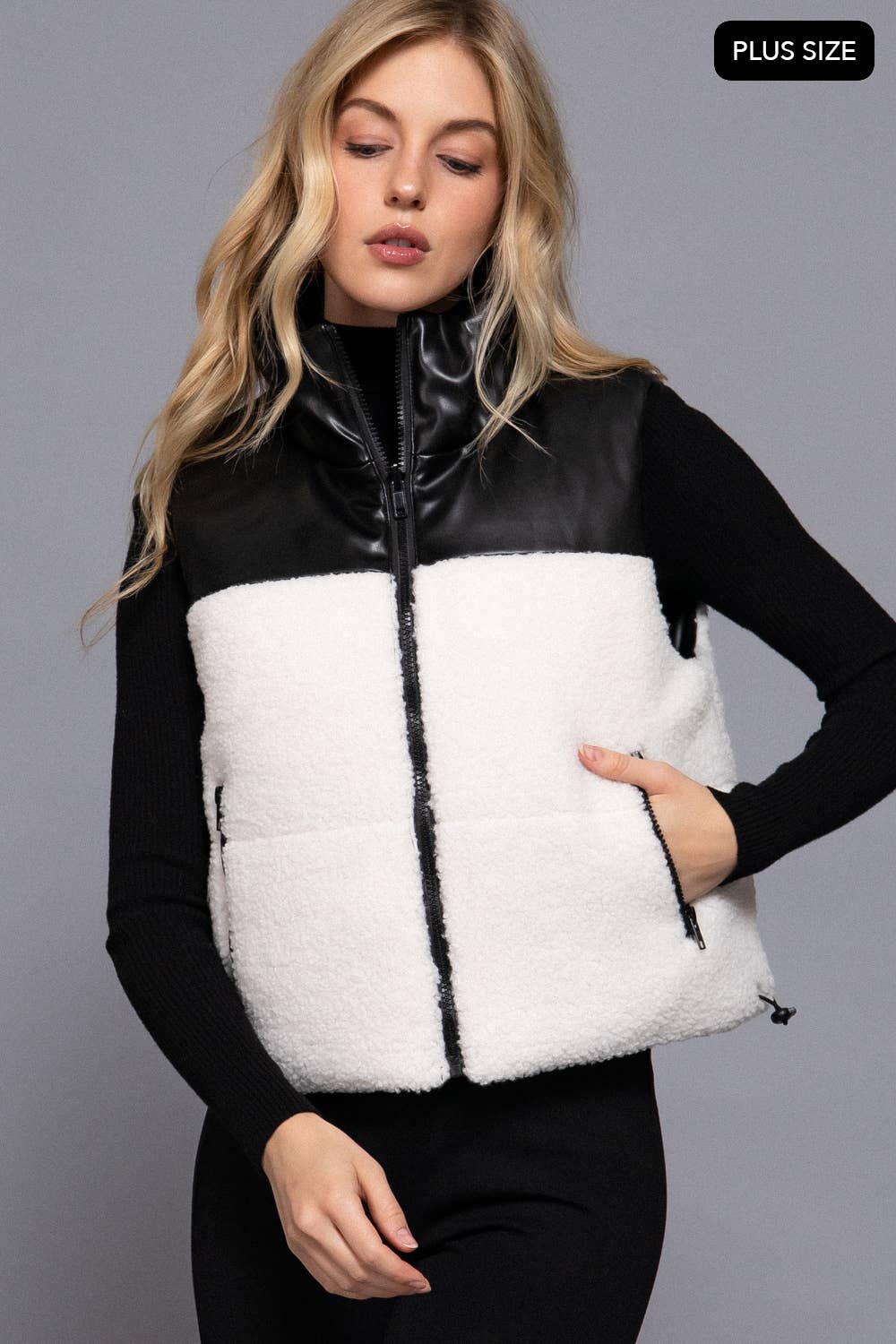 [PLUS SIZE] Reversible Faux Leather-Sherpa Padding Crop Vest: BLK